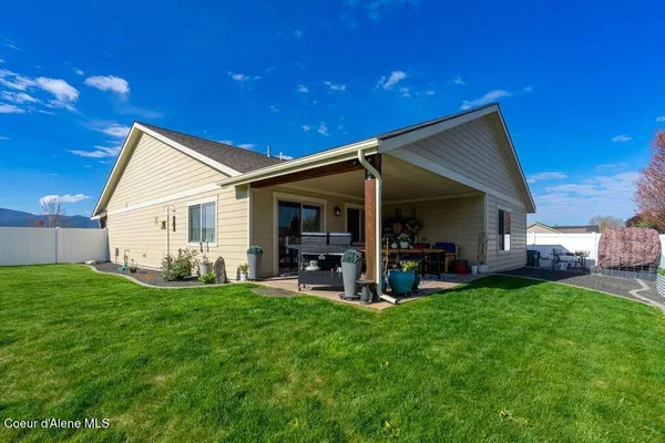 $699,990 | 1546 West Wayward Circle, Post Falls, ID 83854