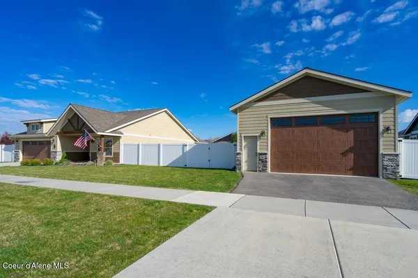 $699,990 | 1546 West Wayward Circle, Post Falls, ID 83854