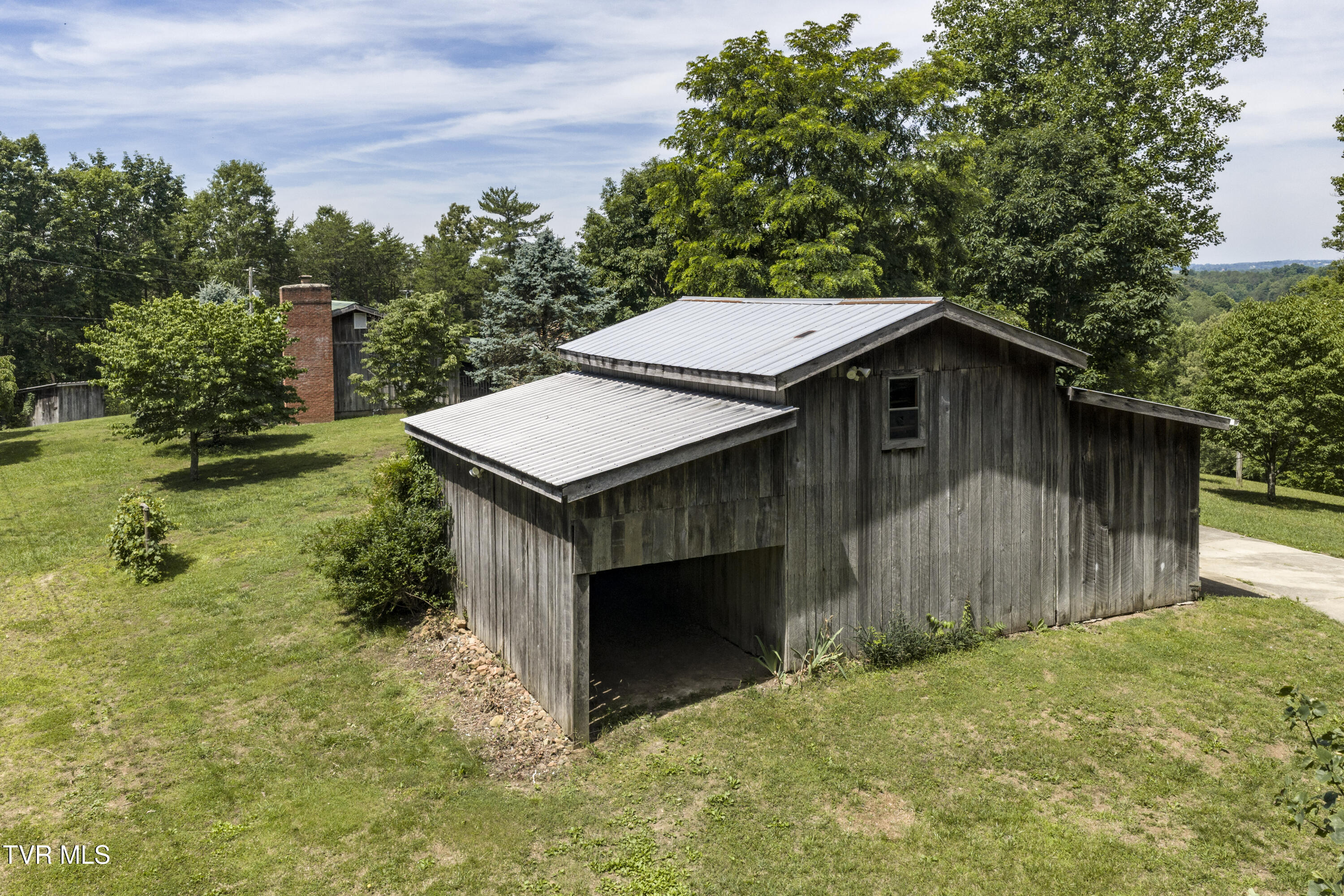 1820 Frank Roberts Road Afton, TN 37616 - Photo 42 of 73 FRank-Exterior-2