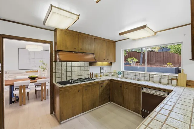 $2,868,000 | 60 Loree Lane, Millbrae, CA 94030