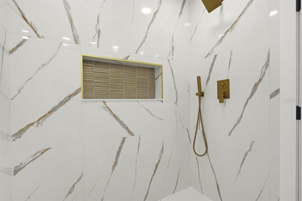 1290 Michigan Boulevard Dunedin, FL 34698 - Photo 20 of 53
