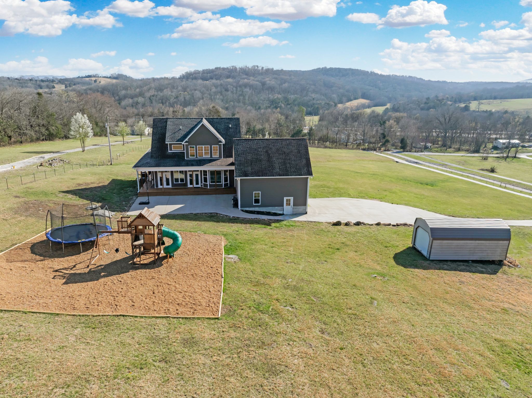 2063 West Saulsbury Road Lebanon, TN 37090 - Photo 4 of 32 Gallery Image 4