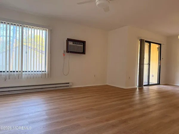 $2,150 | 79 Overlook Way, Unit D, Manalapan, NJ 07726