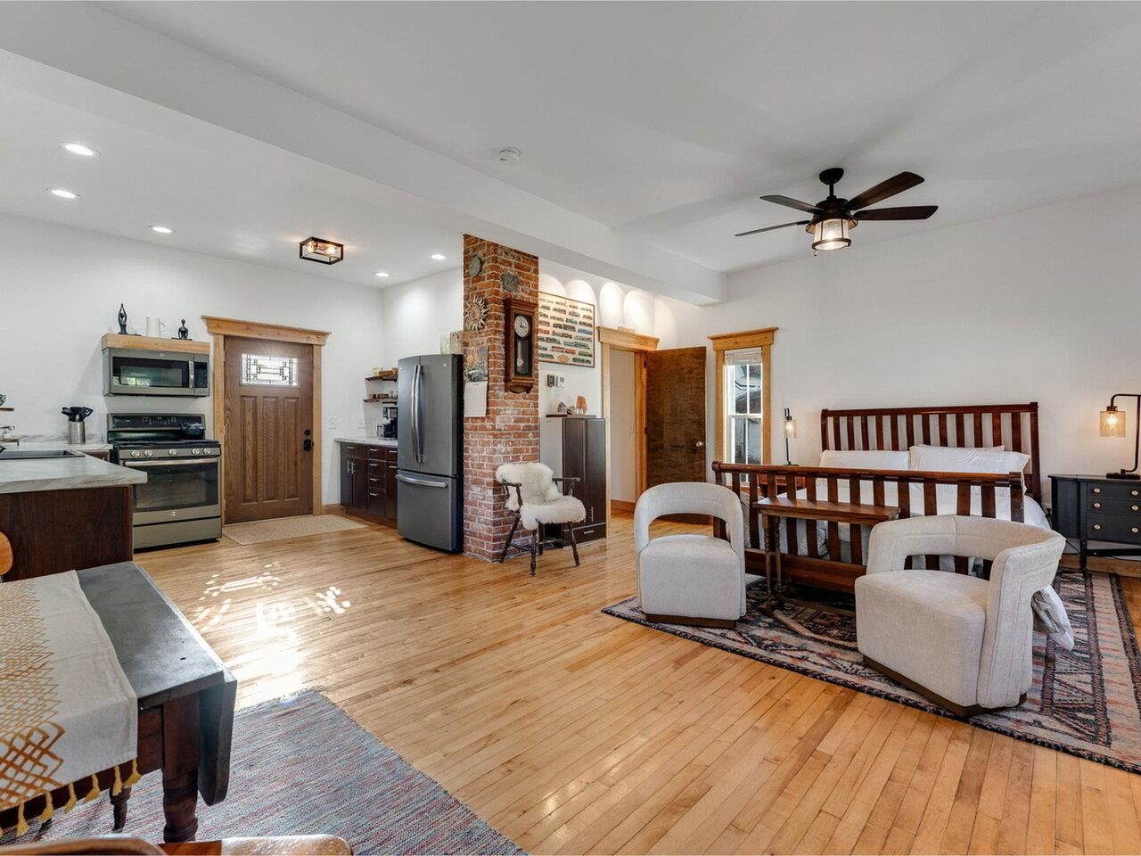 42 Depot Street Hardwick, VT 05843 - Photo 16 of 51