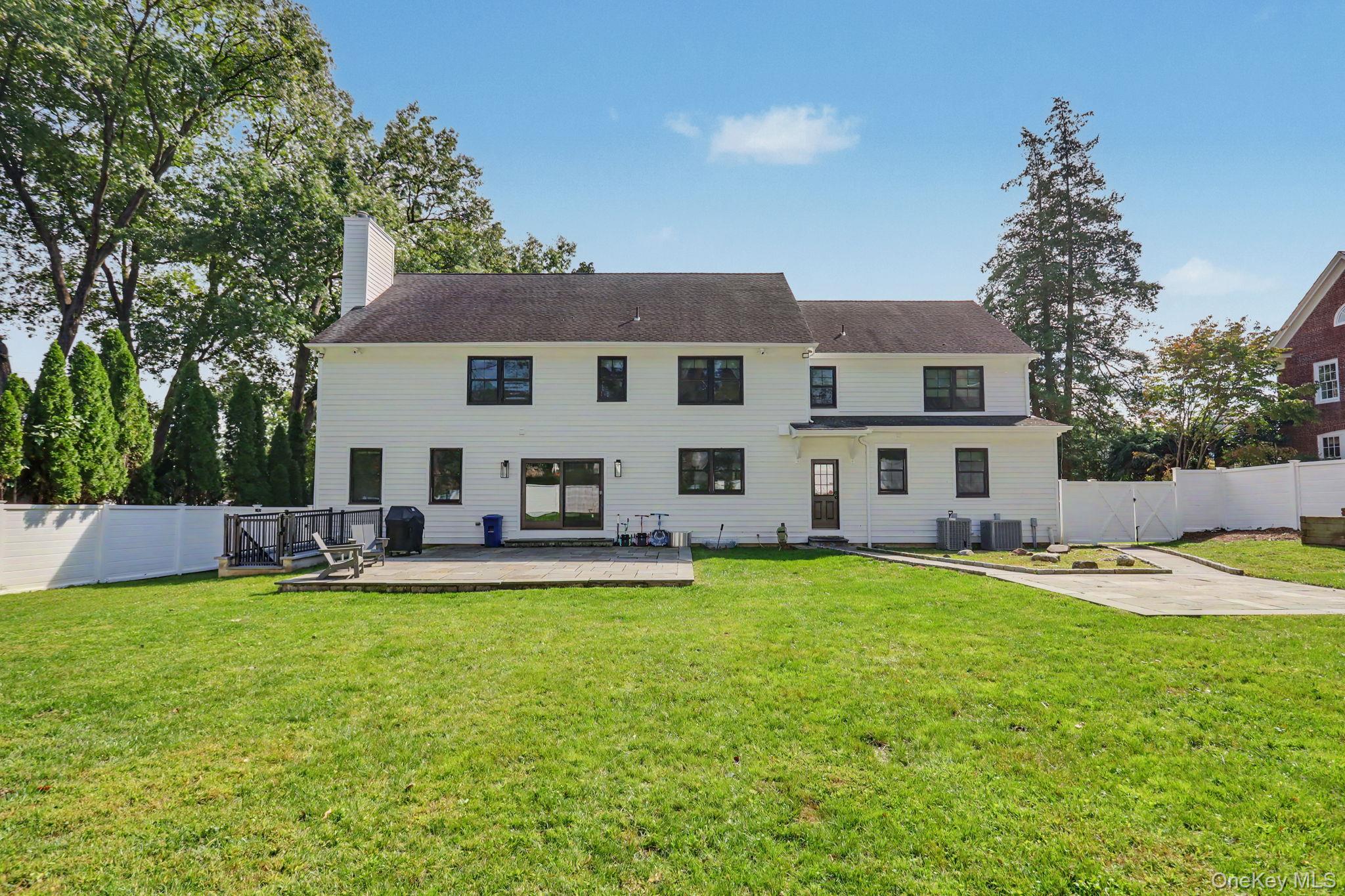 333 Lyncroft Road New Rochelle, NY 10804 - Photo 40 of 44 Gallery Image 40