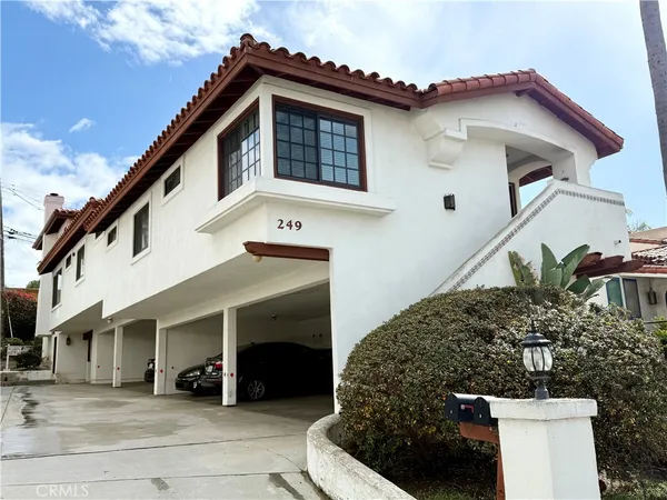 $3,175 | 249 Avenida Granada, Unit B, San Clemente, CA 92672