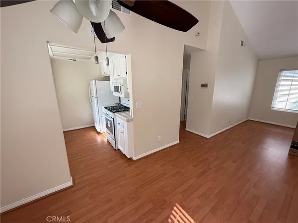 $3,175 | 249 Avenida Granada, Unit B, San Clemente, CA 92672