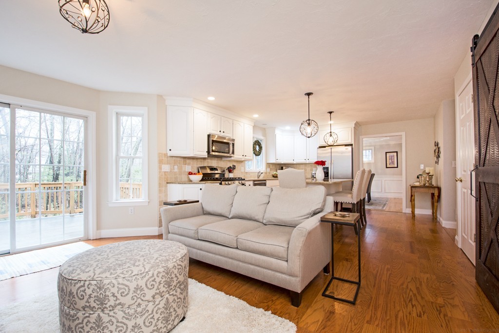 96 Annie Moore Road Bolton, MA 01740 - Photo 11 of 26 Gallery Image 11