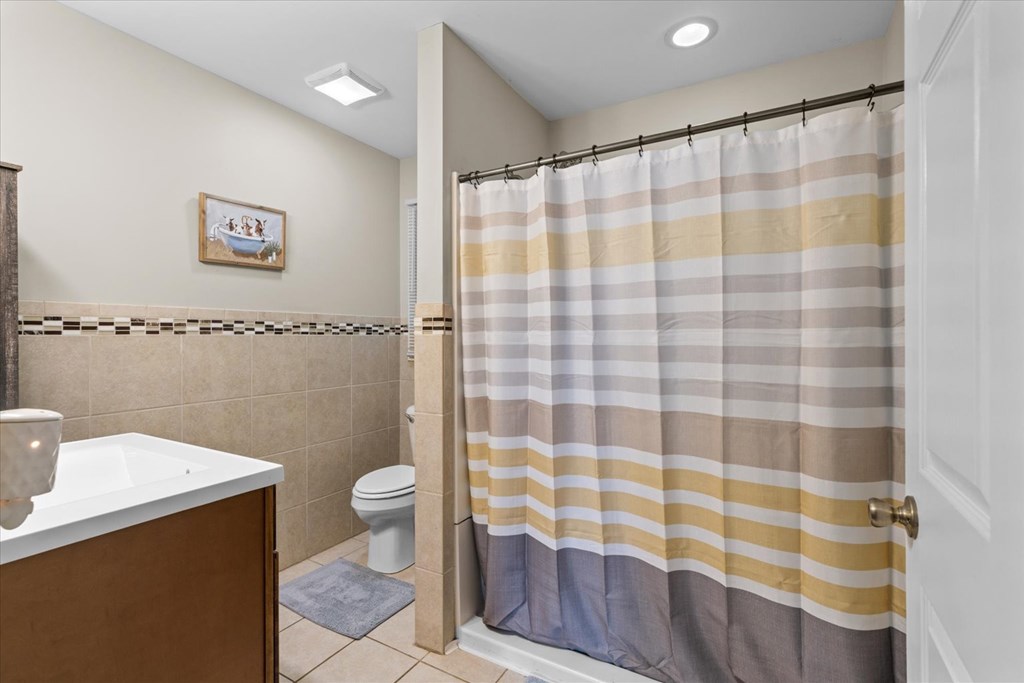 241 Angus Road Dalton, GA 30721 - Photo 16 of 40 Gallery Image 16
