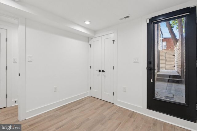 $990,000 | 1828 North Capitol Street Northwest, Washington, DC 20002