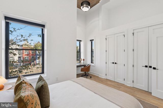 $990,000 | 1828 North Capitol Street Northwest, Washington, DC 20002