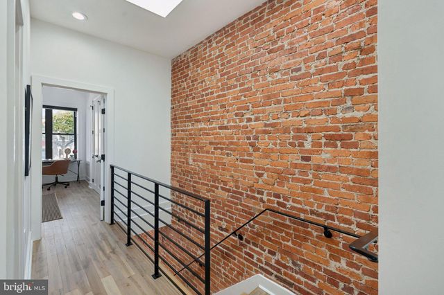 $990,000 | 1828 North Capitol Street Northwest, Washington, DC 20002