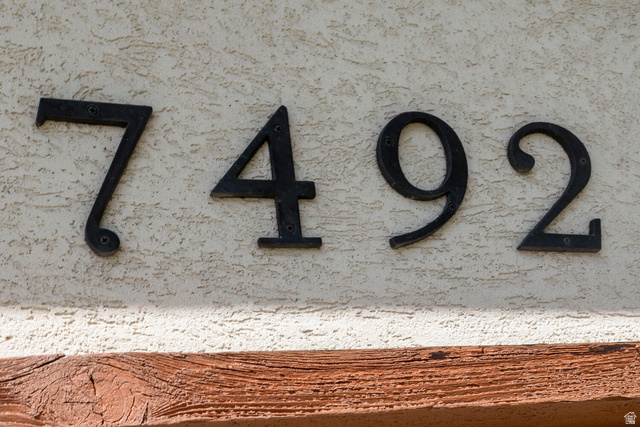 7490 Southcrest Circle Midvale, UT 84047 - Photo 20 of 44