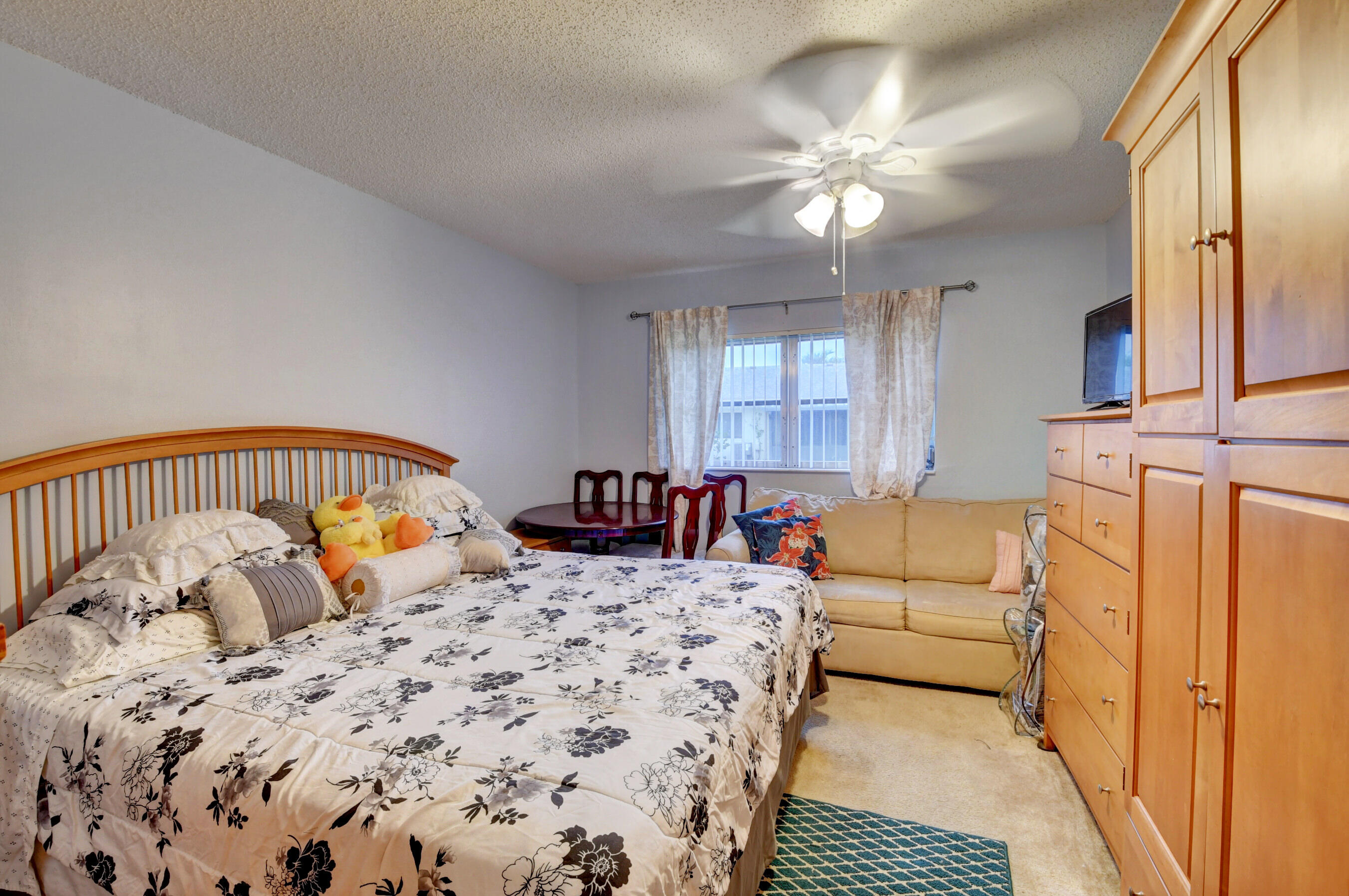 5741 Wanda Lane Delray Beach, FL 33484 - Photo 15 of 26 23_dsc_10001 (1138)_39)_40)_41)_42)