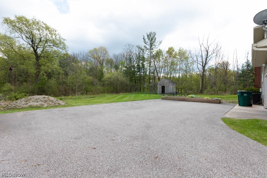 13047 Forest Road Burton, OH 44021 - Photo 43 of 47