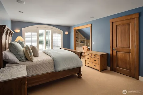 $5,950,000 | 20530 Southeast 19th Street, Sammamish, WA 98075