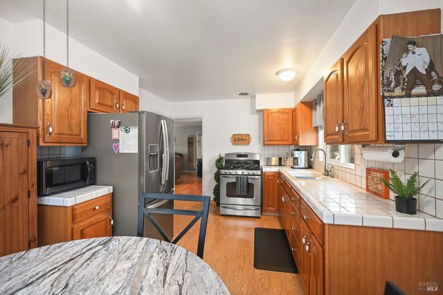 $815,000 | 16004 Via Granada, San Lorenzo, CA 94580