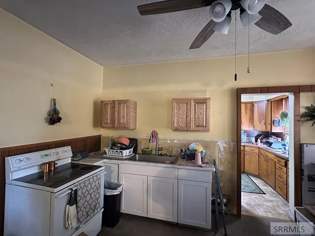 $324,000 | 295 S Boulevard, Idaho Falls, ID 83401