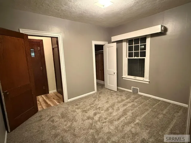 $324,000 | 295 S Boulevard, Idaho Falls, ID 83401