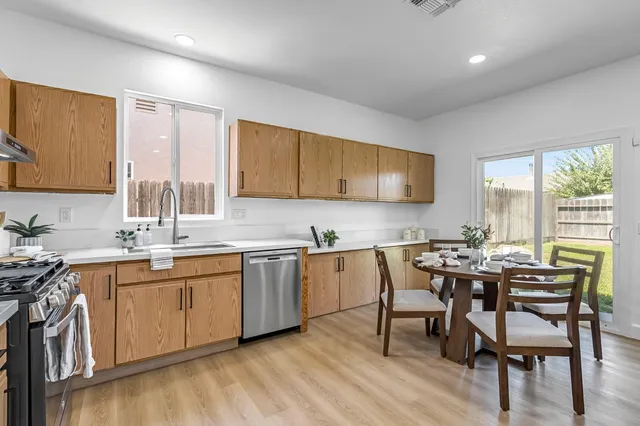 $424,000 | 717 Nicklaus Court, Atwater, CA 95301