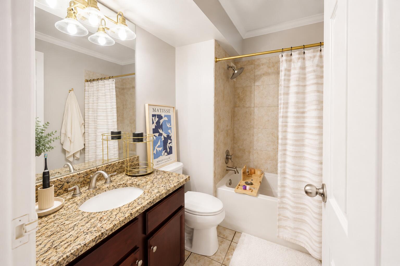 1131 Stringers Ridge Road, Unit 4A Chattanooga, TN 37405 - Photo 14 of 40 A0E5A003-C794-4510-8A92-31090CC6E61F