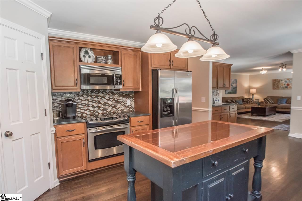 209 Fairfax Road Easley, SC 29642 - Photo 12 of 33 Gallery Image 12