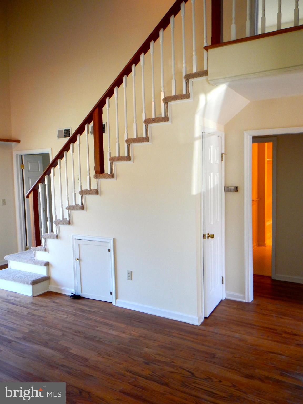 118 Riverside Terrace, Unit 8 Chestertown, MD 21620 - Photo 21 of 29 Stairs to 2nd Floor