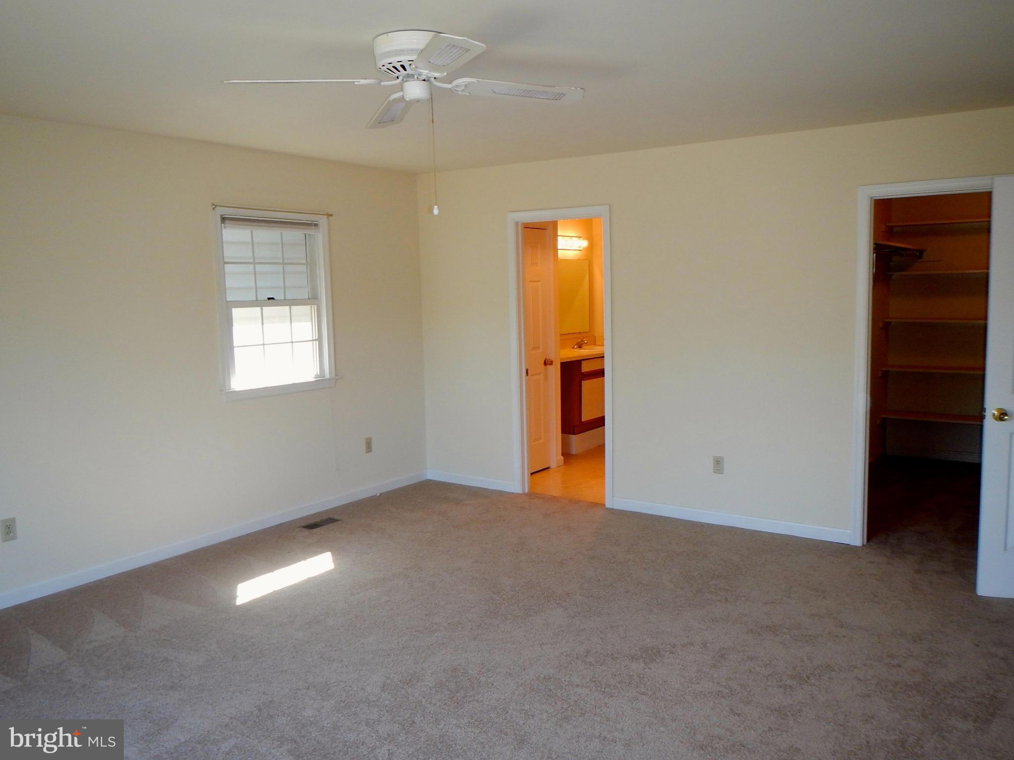 118 Riverside Terrace, Unit 8 Chestertown, MD 21620 - Photo 23 of 29 Bedroom (Master)
