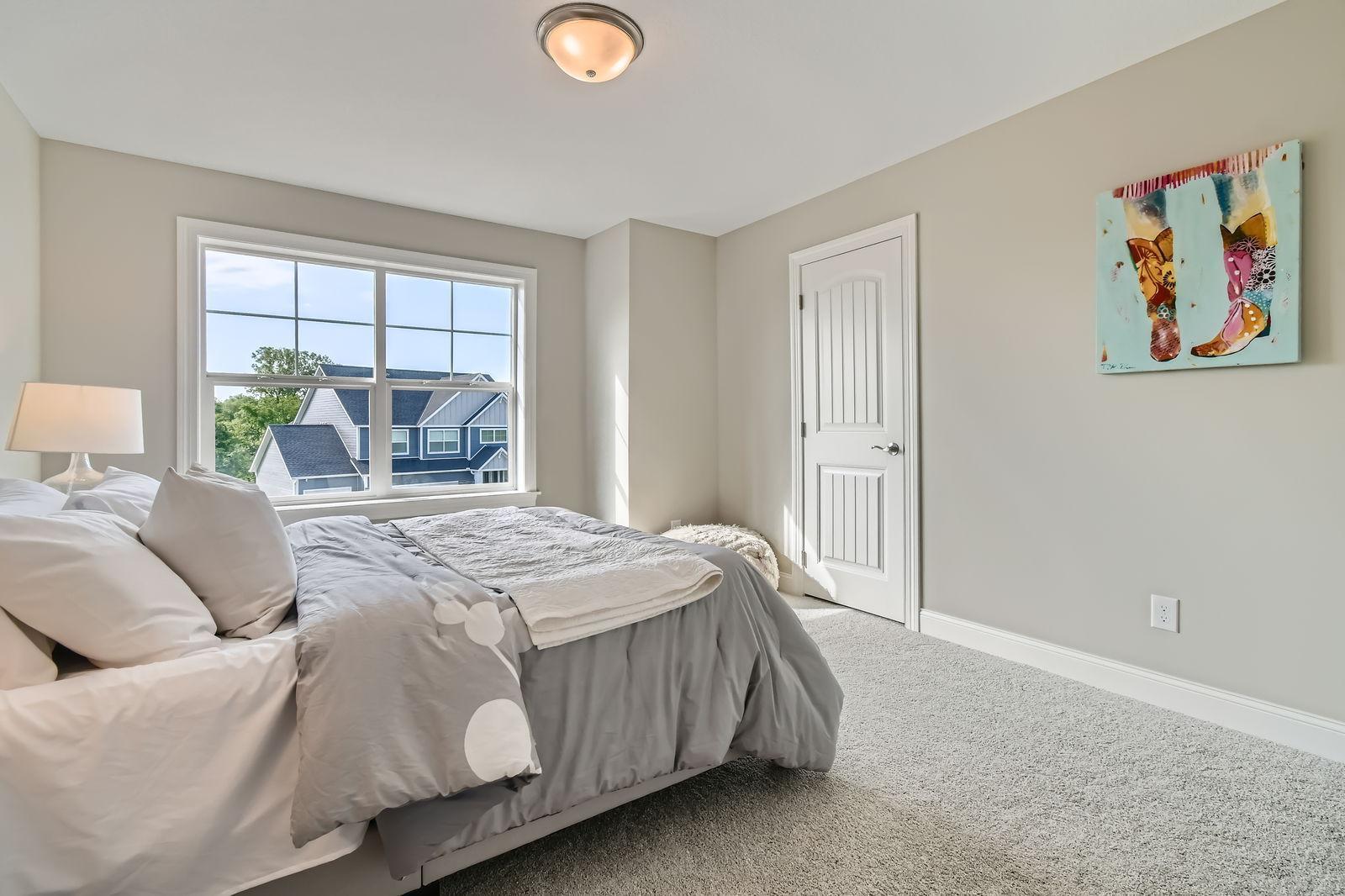 7317 Agate Trail Inver Grove Heights, MN 55077 - Photo 16 of 27