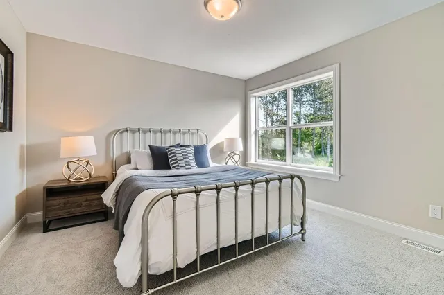 $825,000 | 7317 Agate Trail, Inver Grove Heights, MN 55077