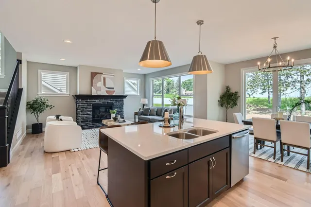 $825,000 | 7317 Agate Trail, Inver Grove Heights, MN 55077