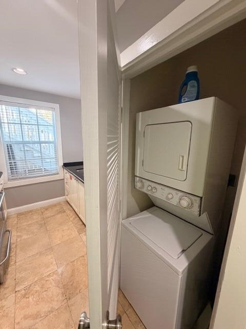 2 Nassau Lane, Unit 2 Key West, FL 33040 - Photo 8 of 12 a utility room with dryer and washer
