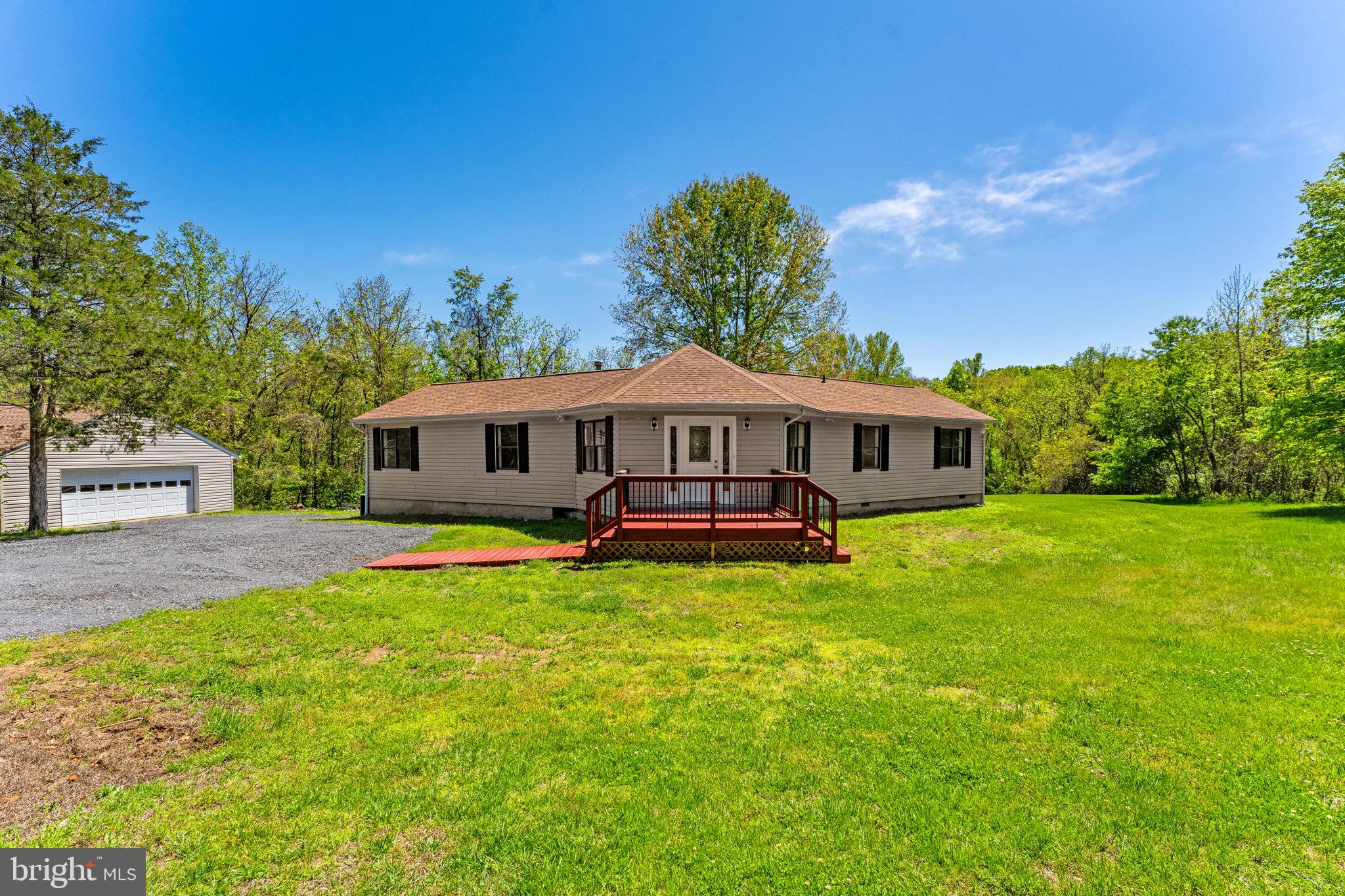 8265 Opal Road Warrenton, VA 20186 - Photo 2 of 70