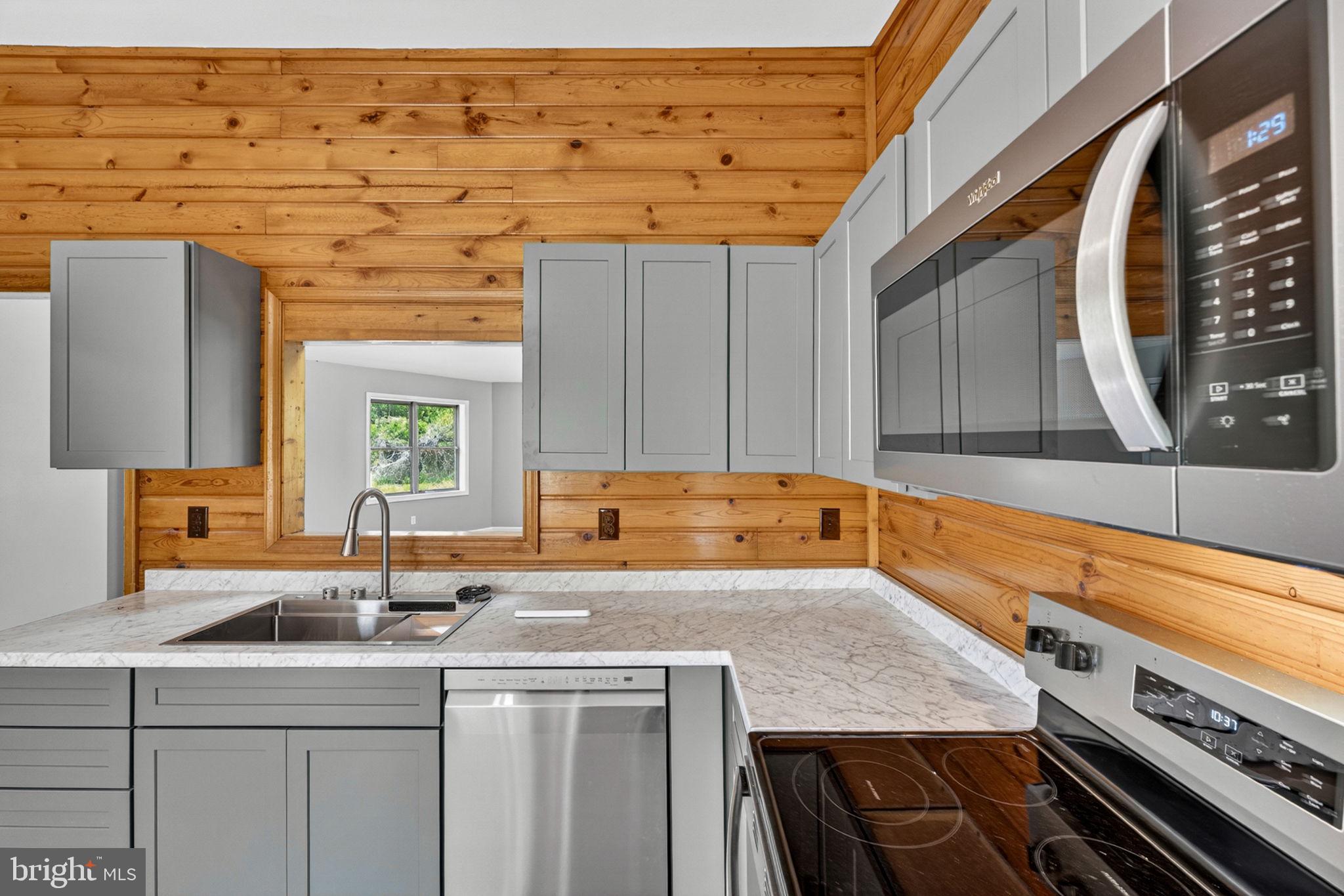 8265 Opal Road Warrenton, VA 20186 - Photo 24 of 70
