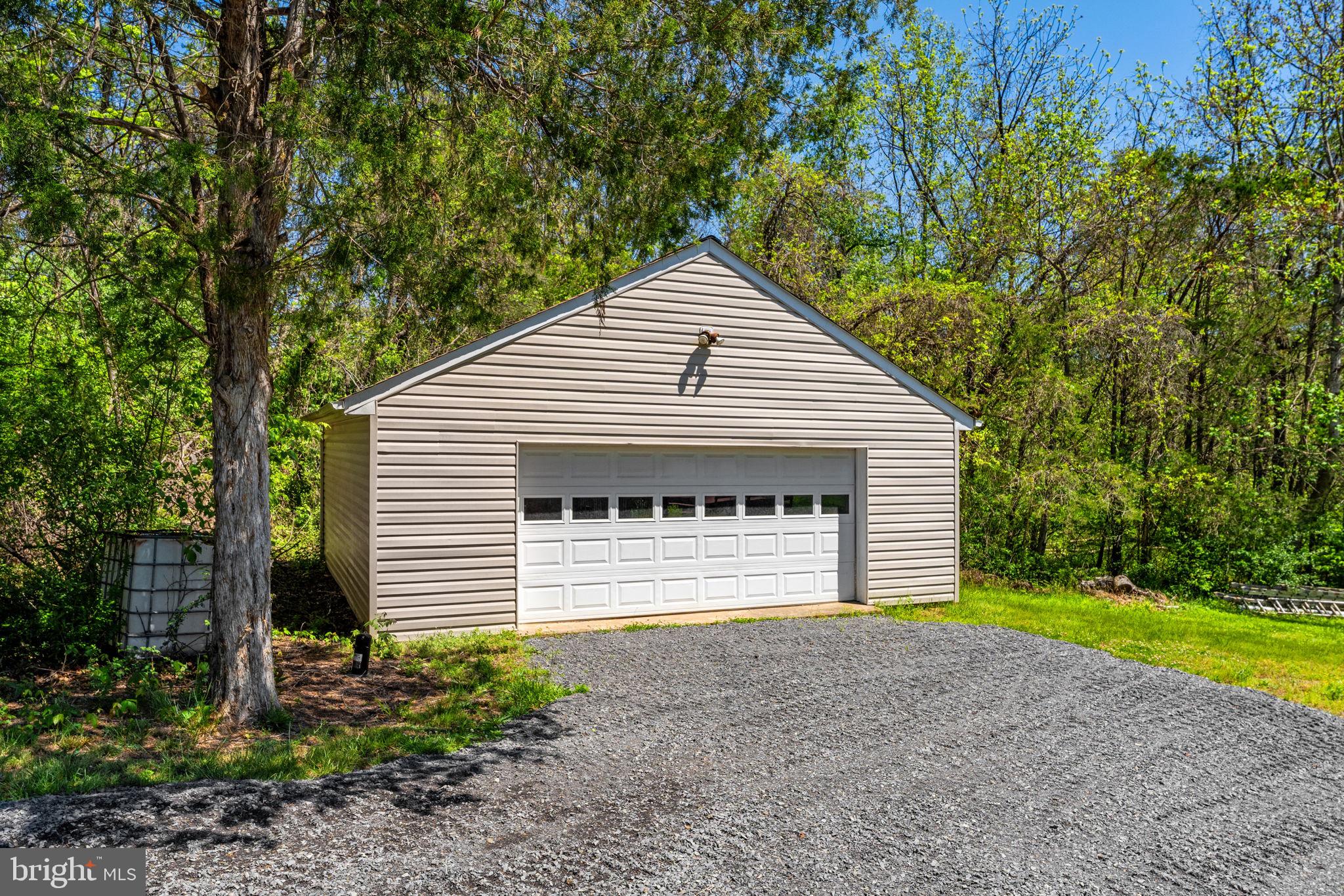 8265 Opal Road Warrenton, VA 20186 - Photo 3 of 70