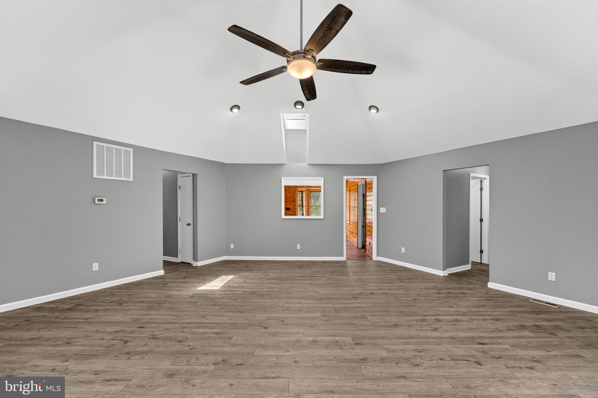 8265 Opal Road Warrenton, VA 20186 - Photo 10 of 70