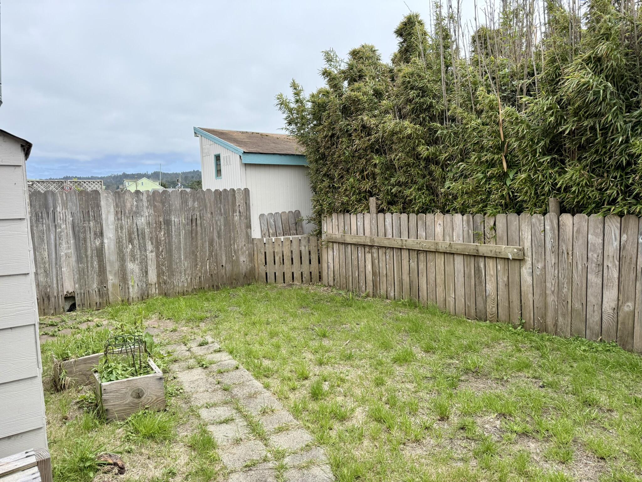 175 Cod Street Eureka, CA 95503 - Photo 16 of 24