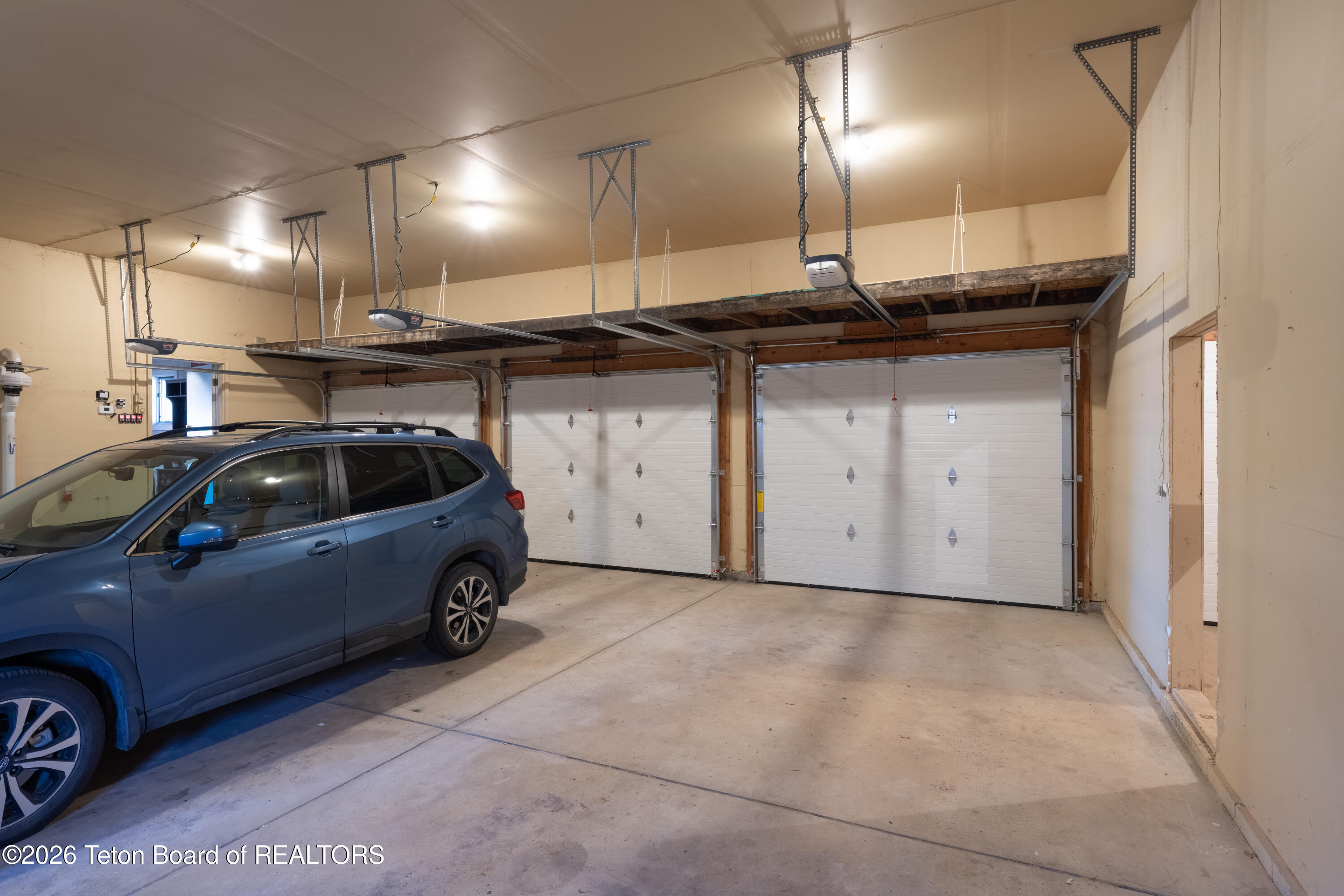 3016 Alpine View Lane Jackson, WY 83001 - Photo 16 of 21 3016AlpineView_JGPhoto-18