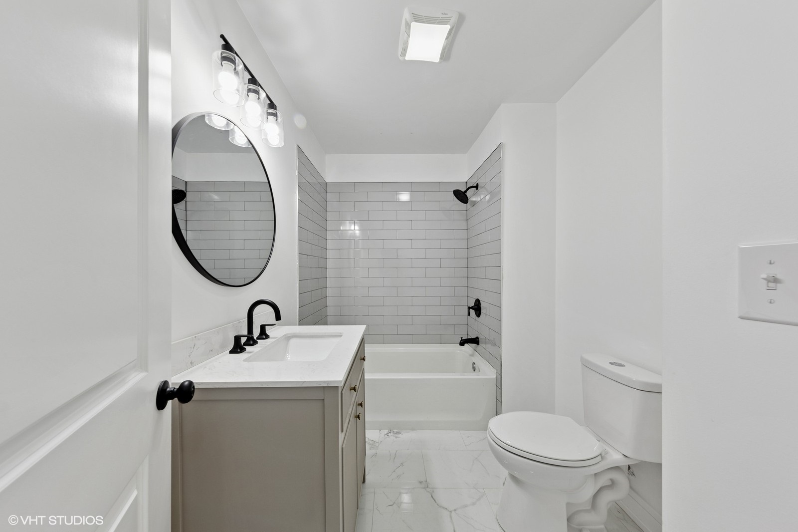 6630 South Drexel Avenue, Unit 1 Chicago, IL 60637 - Photo 6 of 8