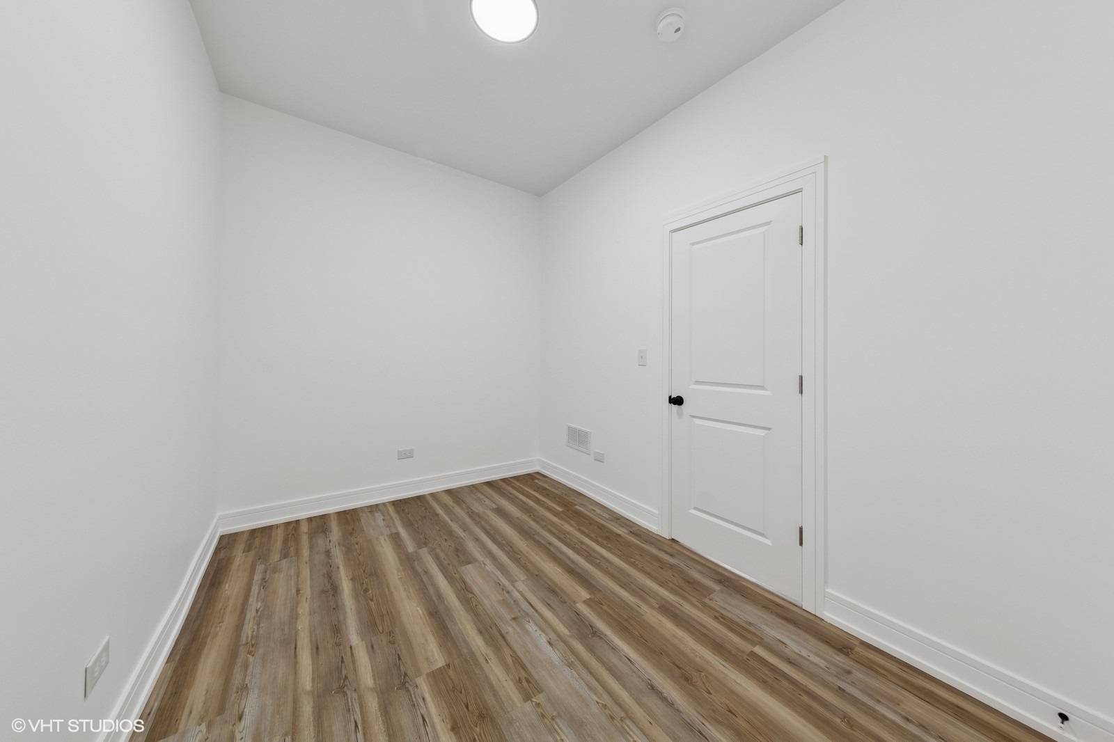 6630 South Drexel Avenue, Unit 1 Chicago, IL 60637 - Photo 7 of 8