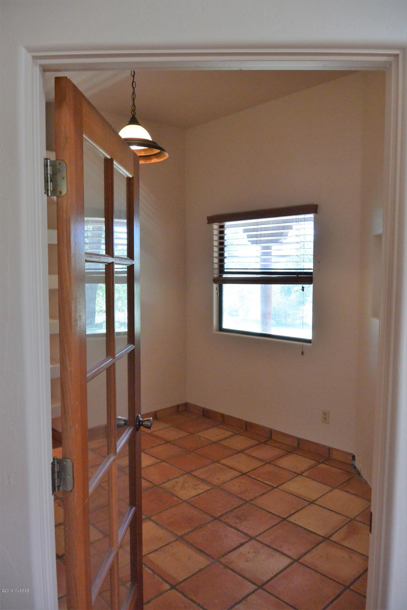 730 North Cody Loop Road Oracle, AZ 85623 - Photo 19 of 35