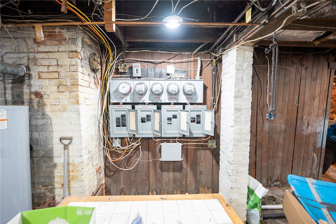 23 Spring Street Pawtucket, RI 02860 - Photo 34 of 37