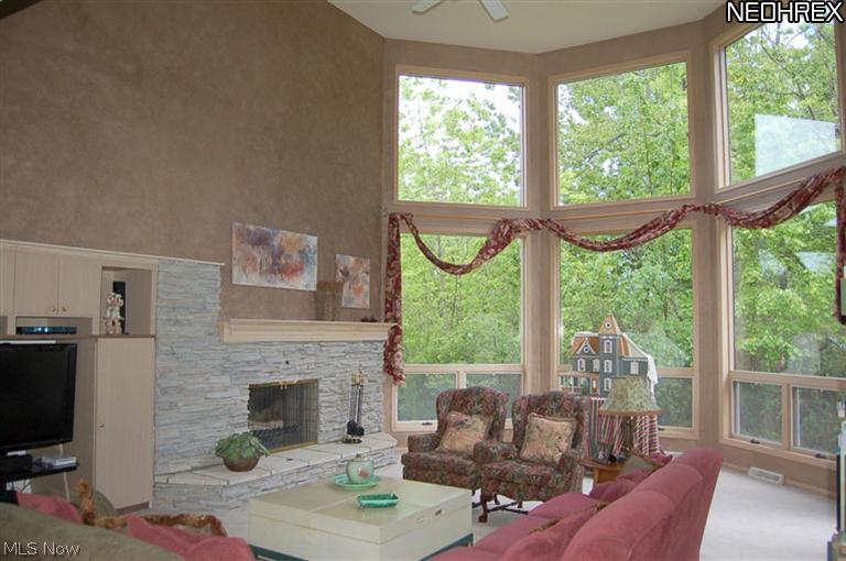 27289 Belgrave Road Cleveland, OH 44124 - Photo 15 of 25