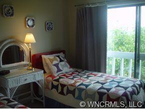 601 Hudson Road Highlands, NC 28741 - Photo 8 of 10 Gallery Image 8