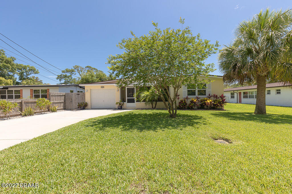 411 McIntosh Road Ormond Beach, FL 32174 - Photo 5 of 34 003A4268