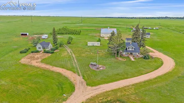 a view of a outdoor space