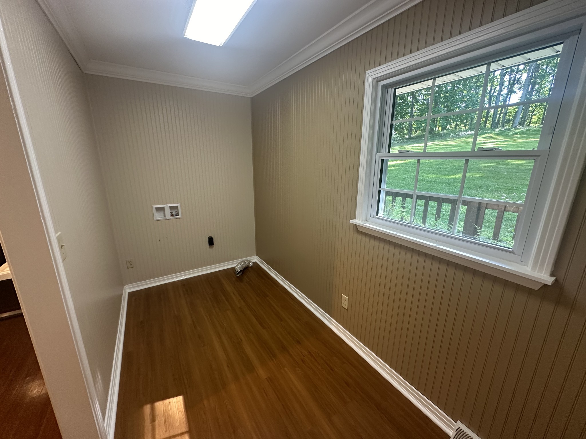 61 Nelson Road Lawrenceburg, TN 38464 - Photo 33 of 55 a view of a room with wooden floor and small window