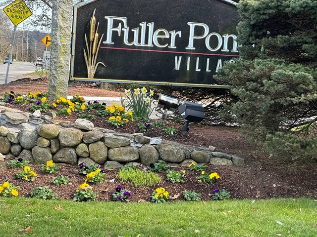 $719,000 | 6 Greystone Drive, Unit 6, Middleton, MA 01949