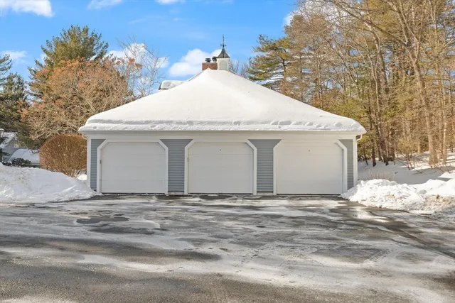 $719,000 | 6 Greystone Drive, Unit 6, Middleton, MA 01949