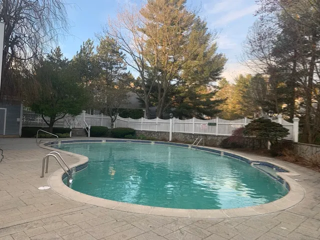 $719,000 | 6 Greystone Drive, Unit 6, Middleton, MA 01949